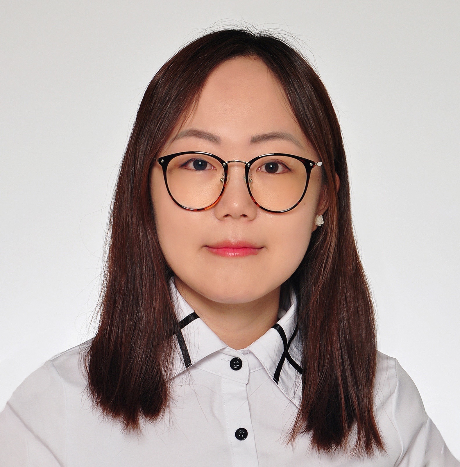 Mrs. Xiaoli Ye